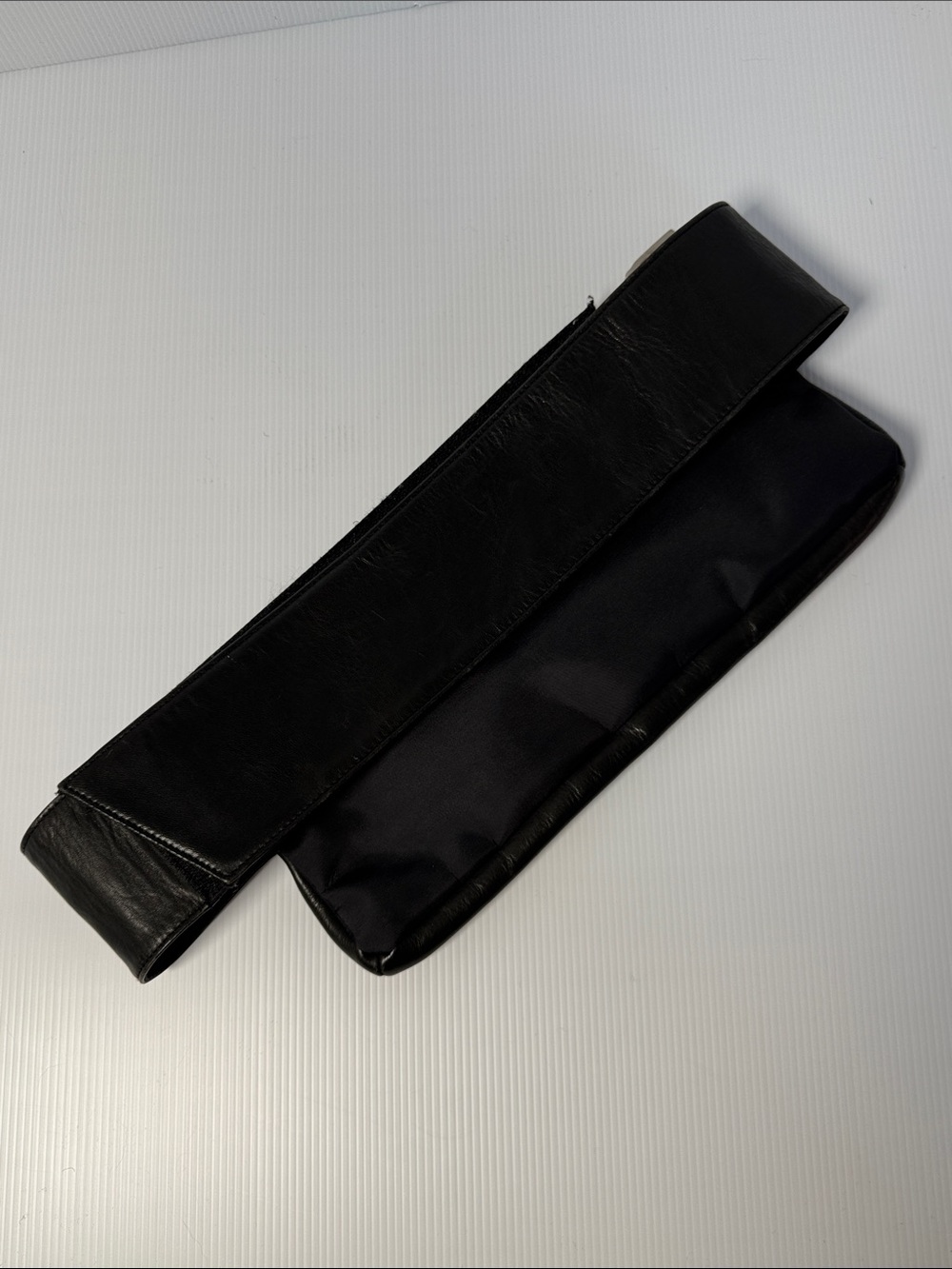 HOBO International Vintage? Black Leather Waist Bag Fanny Pack Crossbody Clutch - Picture 6 of 13